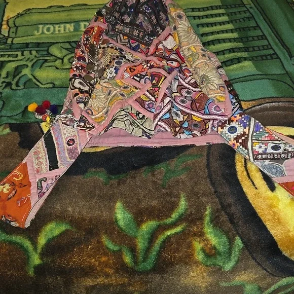 Tylie Malibu Patchwork Xl Bohemian Tote - Picture 6 of 10